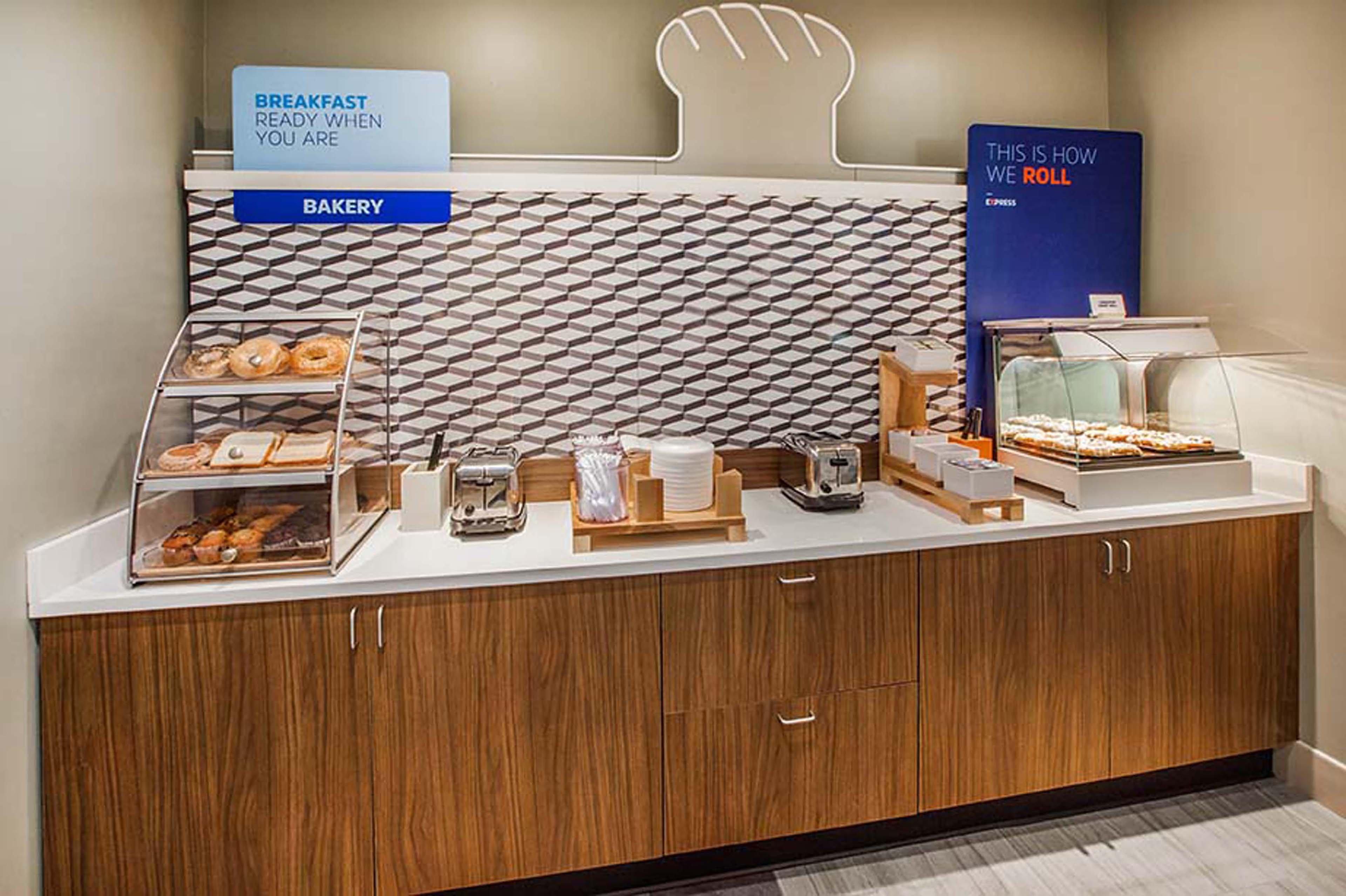 Holiday Inn Express Hotel & Suites Houston Energy Corridor - West Oaks By Ihg Luaran gambar